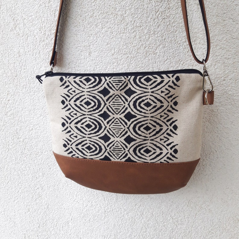 Diahobag Crossbody purse BOHO VIBES, Pockets messenger bag, hobo bag vegan, canvas bag, natural white shoulder bag, day bag, gift for woman image 8