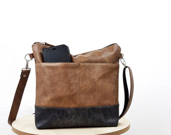 medium size leather purse