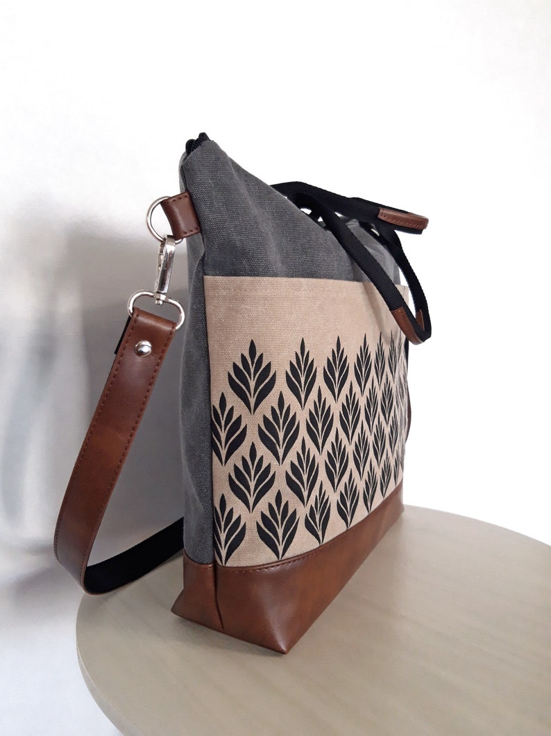 Crossbody Gray bag, Multicolored bag, canvas vegan leather, beige brown colors, outer pockets Tote, zipper shoulder bag, Large hobo purse image 5