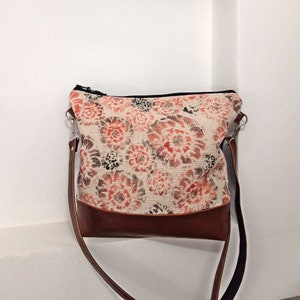 Bolso bandolera fresco, flor rojo salmón, Diahobag blanco grisáceo natural, cartera Tote grande, bolso de hombro vegano, cuero marrón, regalo para el Día de la Madre