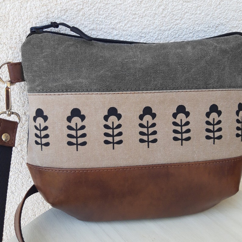 Medium crossbody purse, Gray bag, small messenger bag, Magnolia print, hobo bag vegan leather, canvas pouch, girl bag, gift for a woman image 4