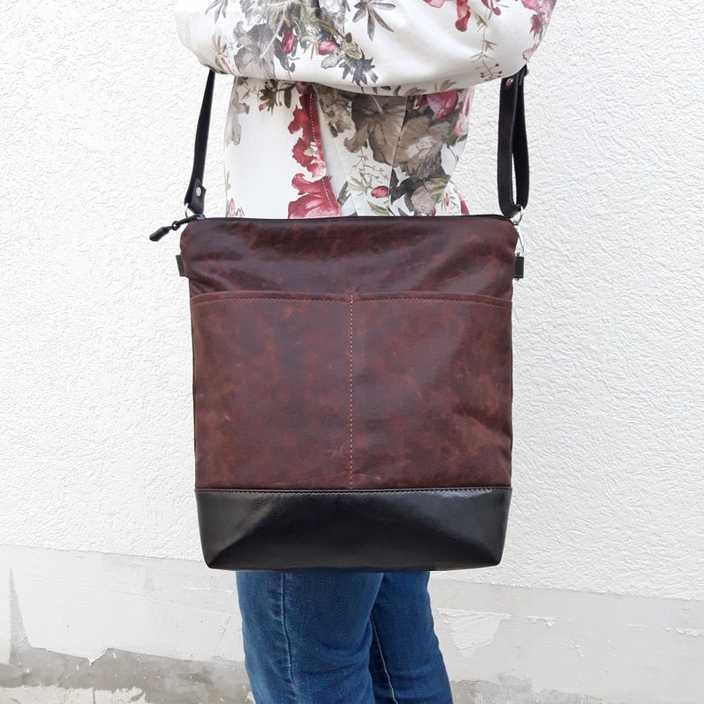 Deep crossbody purse, Ready to ship bag, Leather brown burgundy bag, vegan bag, everyday handbag, shoulder bag external pockets, messenger image 2