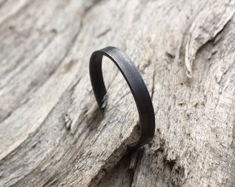 Thick Black Ring, Minimal Iron Ring, Simple Adjustable Ring, Plain Handmade Ring, Dark Grey Ring, Rustic Raw Wire Ring, Unisex Steel Band