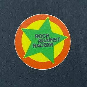Pegatina de Rock contra el racismo