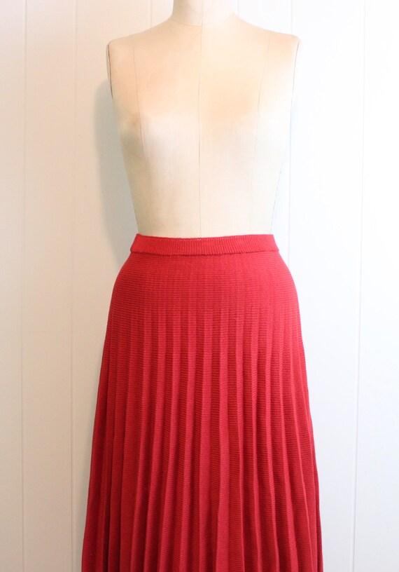 High waisted 2025 coral pleated skirt