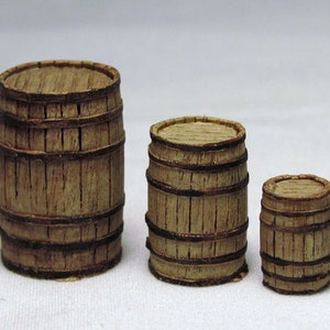 Wooden Barrels (Cast Resin) for Dioramas in 3 sizes