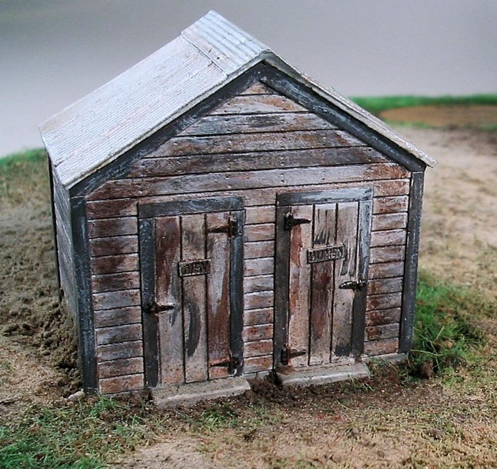 HO 187 Scale 2 Door Outhouse Kit for Diorama, Model Railroading, Model