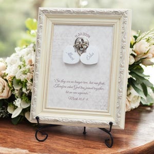 Personalized Wedding Lock Ceremony Set – Custom Names and Quotes on Canvas with Vintage White Pine Frame, Perfect Wedding Keepsake