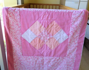 couverture bébé patchwork fait main rose