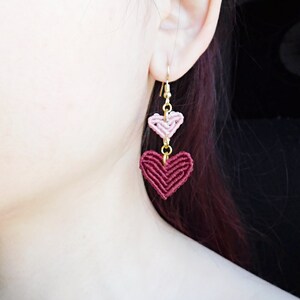 Rote und rosa Herz Ohrringe | Baumeln Charm Valetine es Day Ohrringe | Cottagecore Romantische Frau Geschenk