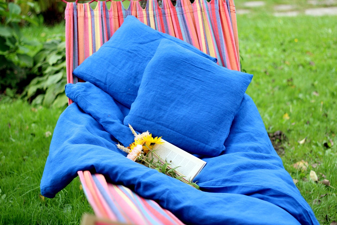 Royal Blue Linen Duvet Cover With Buttons. Washed Soft Linen Bedding
