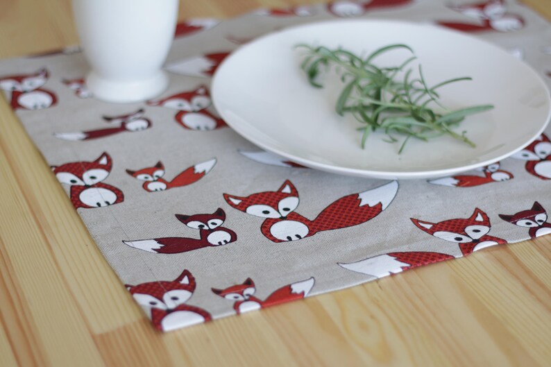 Funny handmade linen dinning placemats holiday cloth placematsfox motive20 width runnertable decorcustom placematsquilted placemats image 4