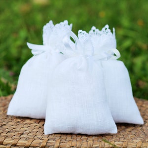 Set of 10 white Linen (flax) bags pouch with lace and white ribbon/Gift Bag/ Wedding Favor Bag/gift wrap