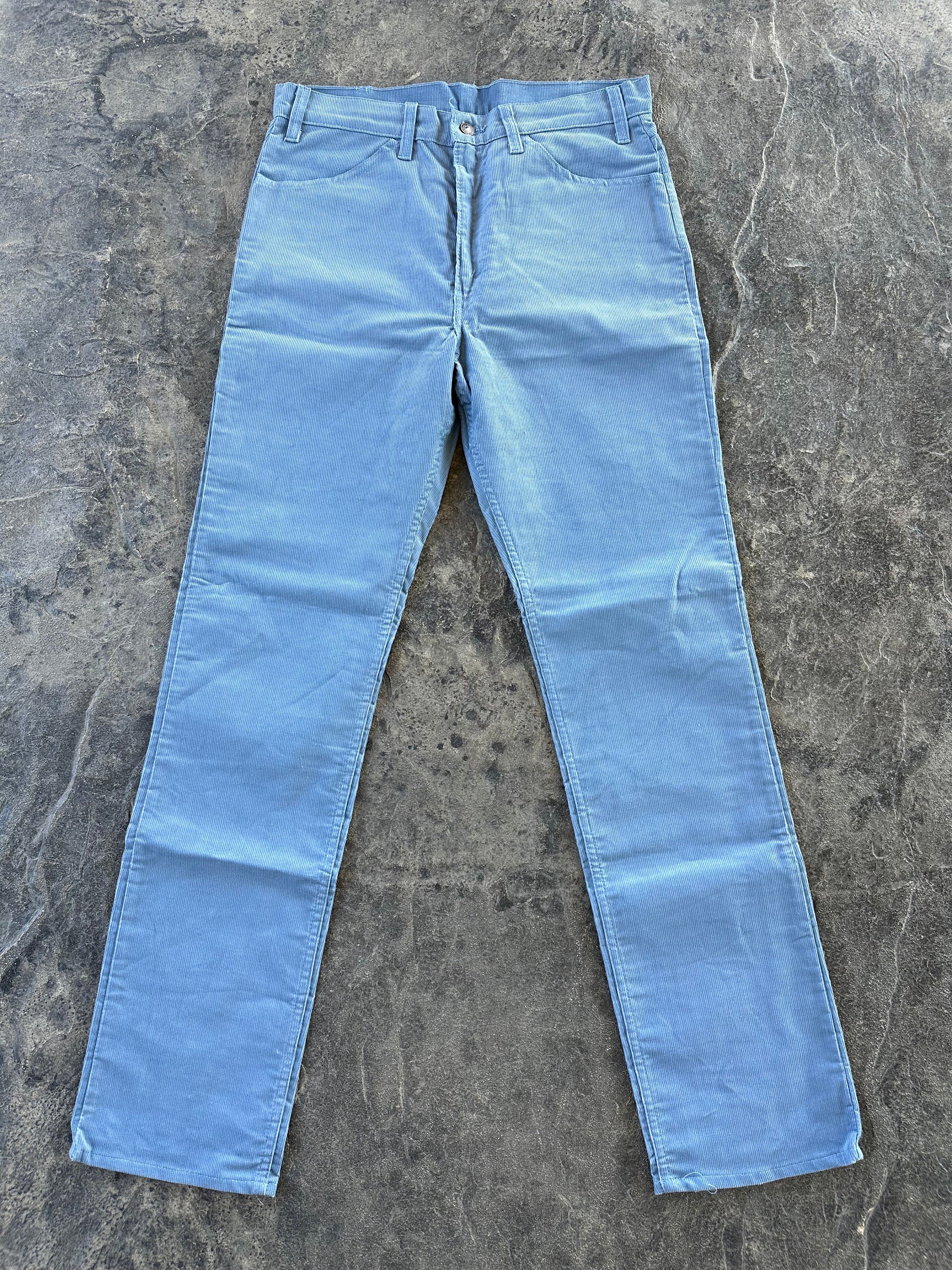 Levi's Corduroy 519 White Tab Straight Leg Flat Front Pants Levi's Corduroy 519 White Tab Straight Leg Flat Front Pants