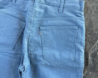 Levi's Corduroy 519 White Tab Straight Leg Flat Front Pants Levi's Corduroy 519 White Tab Straight Leg Flat Front Pants