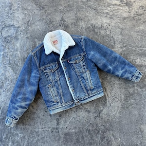 Levi’s Sherpa Lined Type 3 Denim Jean Trucker Jacket Faded Distressed Blue 80s 90s Vintage Medium