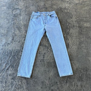 Levi’s 501 Light Wash Straight Leg Button Fly Jeans Blue Y2K Vintage 32.5 X 32.5