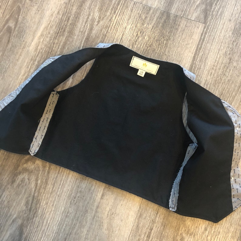 12 Month Hammer print Vest Chip