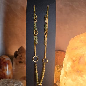 Minimalist Boho Jade Jewelry Set – Necklace & Earrings with Gold Detail