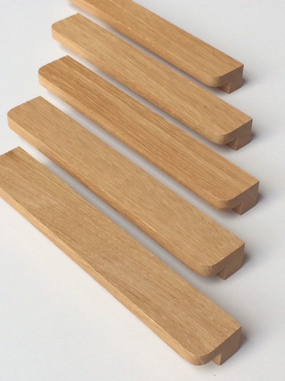 Kitchen 22 cm Solid oak wood pull handles for cabinets drawers closets Kitchen 22 cm Solid oak wood pull handles for cabinets drawers closets