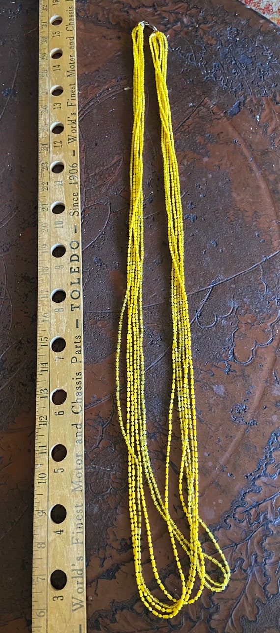 Yellow 1960’s Beaded Necklace - image 2