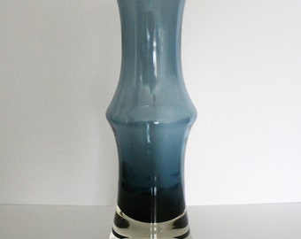 Riihimaki Lasi Oy - Finnish Glass Vase