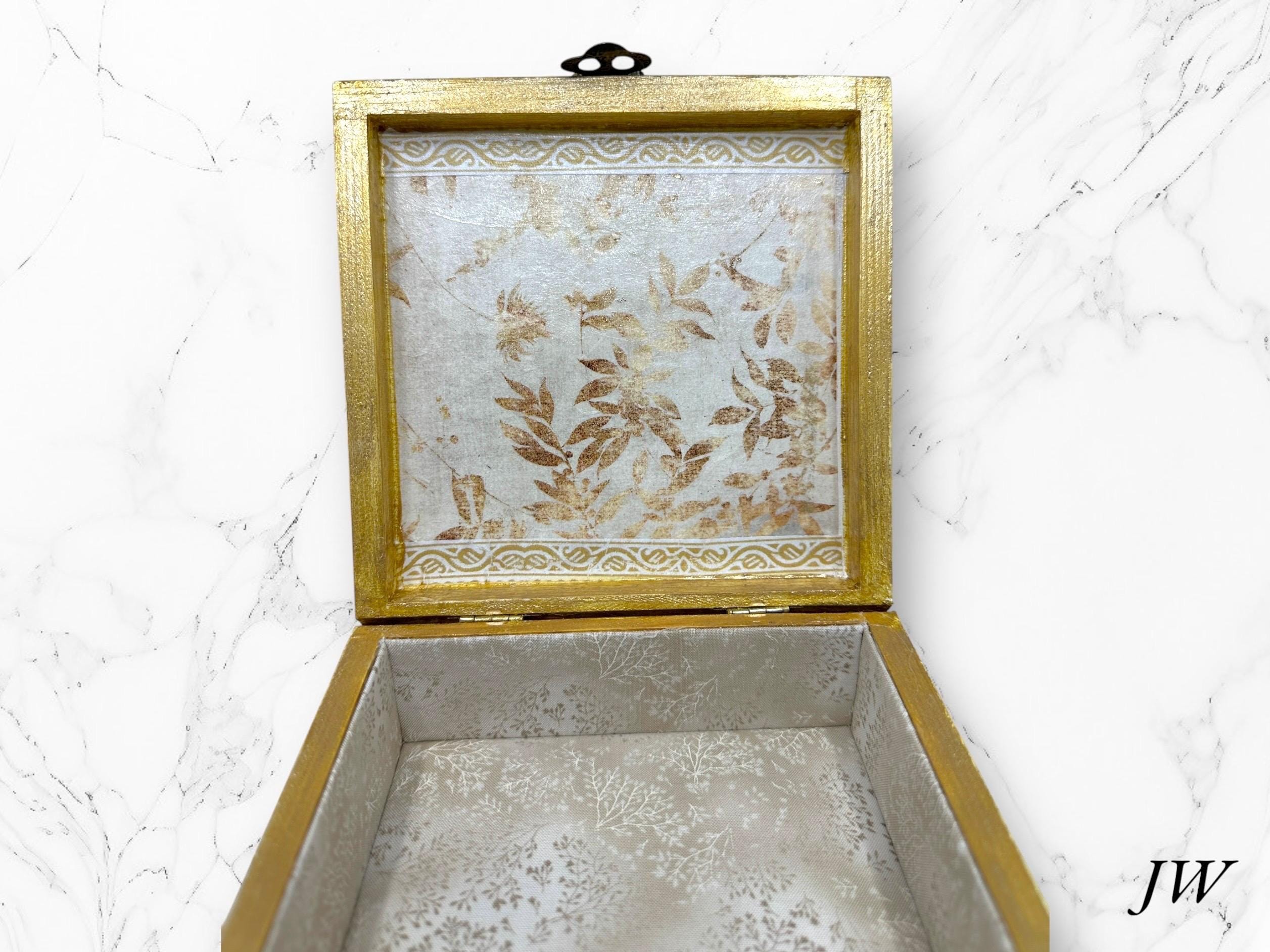 デコパージュジュエリーボックス：肖像画入りヴィンテージ木製記念品 