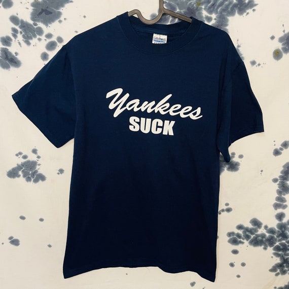 Yankees Suck T-shirt 