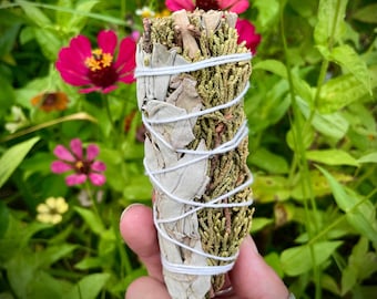 Paquetes de manchas de salvia blanca y enebro para purificación, protección y establecimiento de límites
