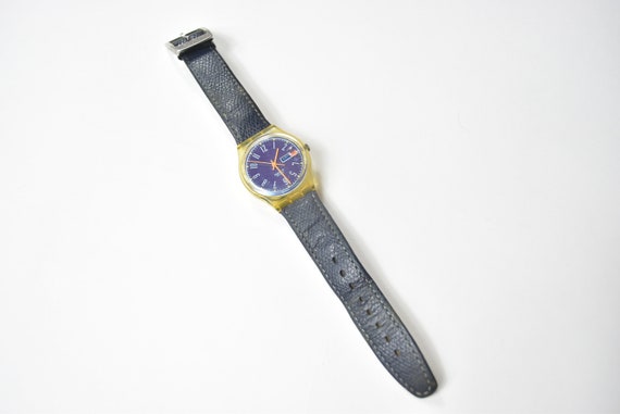 Vintage 1994 Leather Swatch Watch - image 2