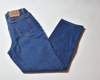 Vintage Blue Levis 565 Denim High Waisted Mom Jeans