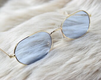 Blue Oval Retro Sunglasses