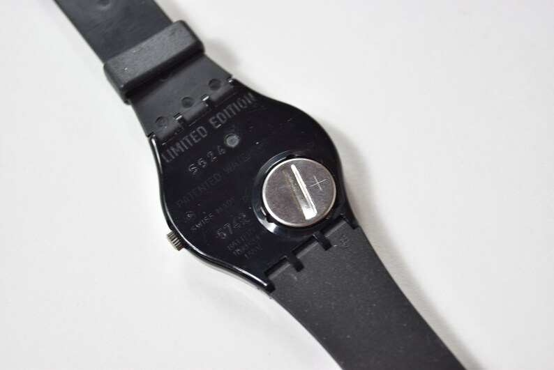 Vintage Black Deadstock 1995 Lindstrom Temps Zero Limited Edition Swatch Watch image 3