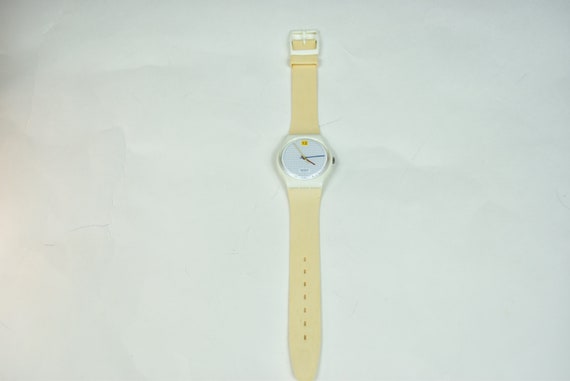 Vintage Deadstock Tan 1985 Dotted Swiss Swatch Wa… - image 4