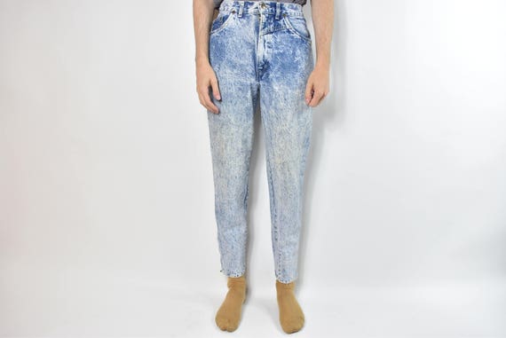 Vintage Blue Acid Washed High Waisted Mom Jeans - image 1