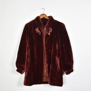 Vintage Rare Wine Red Velvet 80&#39;s Heavy Winter Overcoat