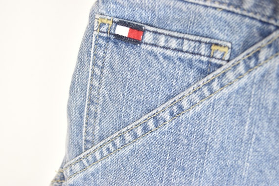 Vintage Light Blue Tommy Hilfiger Denim Shorts - image 5