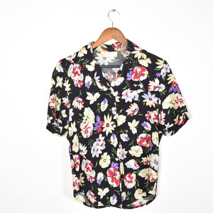 Vintage Black Floral Short Sleeve Button-down Top
