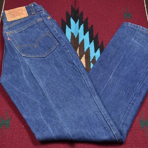 Vintage Denim Blue High Waisted Levis Straight Leg Jeans