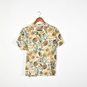 Vintage 70&#39;s Short Sleeve Floral Double-Breasted Hawaiian Shirt