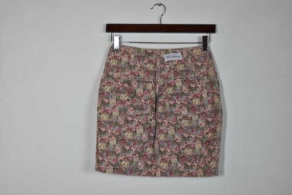 Vintage Floral Mini Skirt - image 2