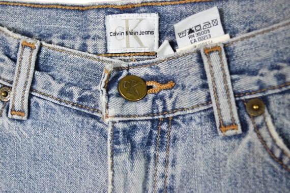 Vintage CALVIN KLEIN Light Blue Denim Shorts - image 5