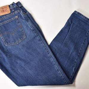 Vintage Dark Blue Levis 550 High Waisted Mom Jeans