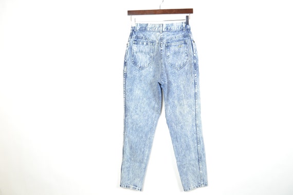 Vintage  Acid Wash High Waisted Mom Jeans - image 4