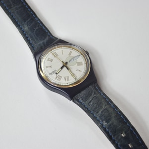Vintage Blue 1992 Leather Diamonds GM706 Swatch Watch