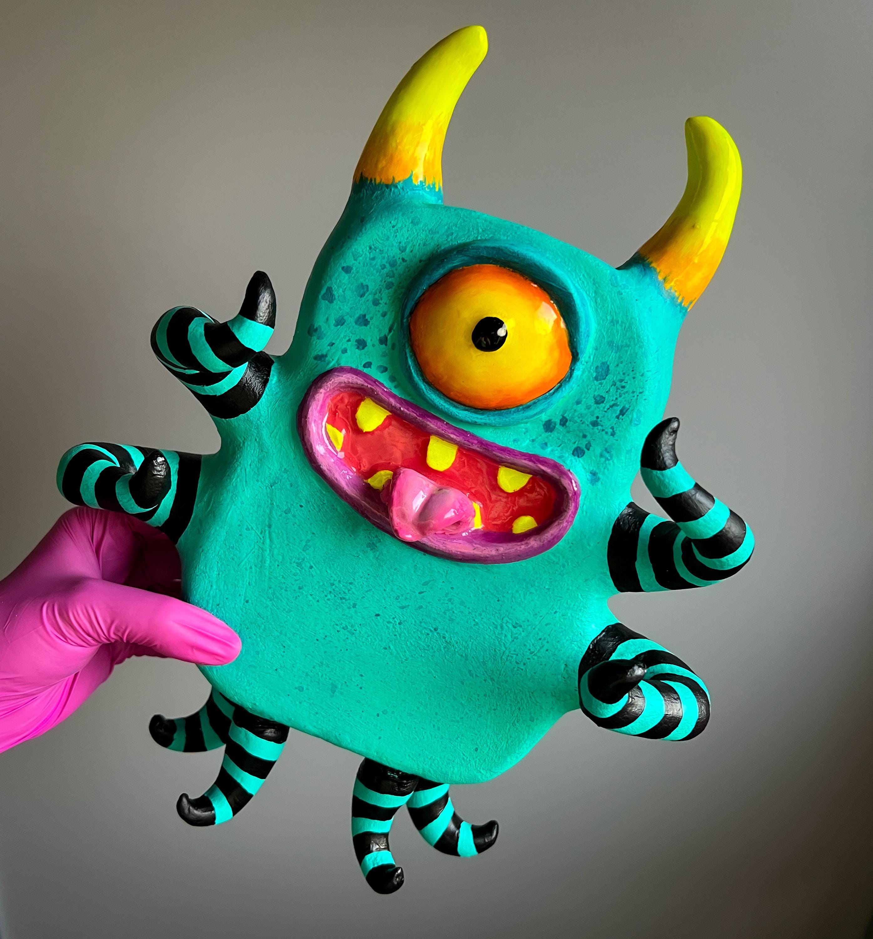 cute monster wall decor Papier-mache hanger vase 3 in 1