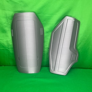 Mandalorian armor - Custom Thigh Plate Armor