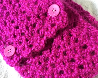 Buttoned Infinity Scarf