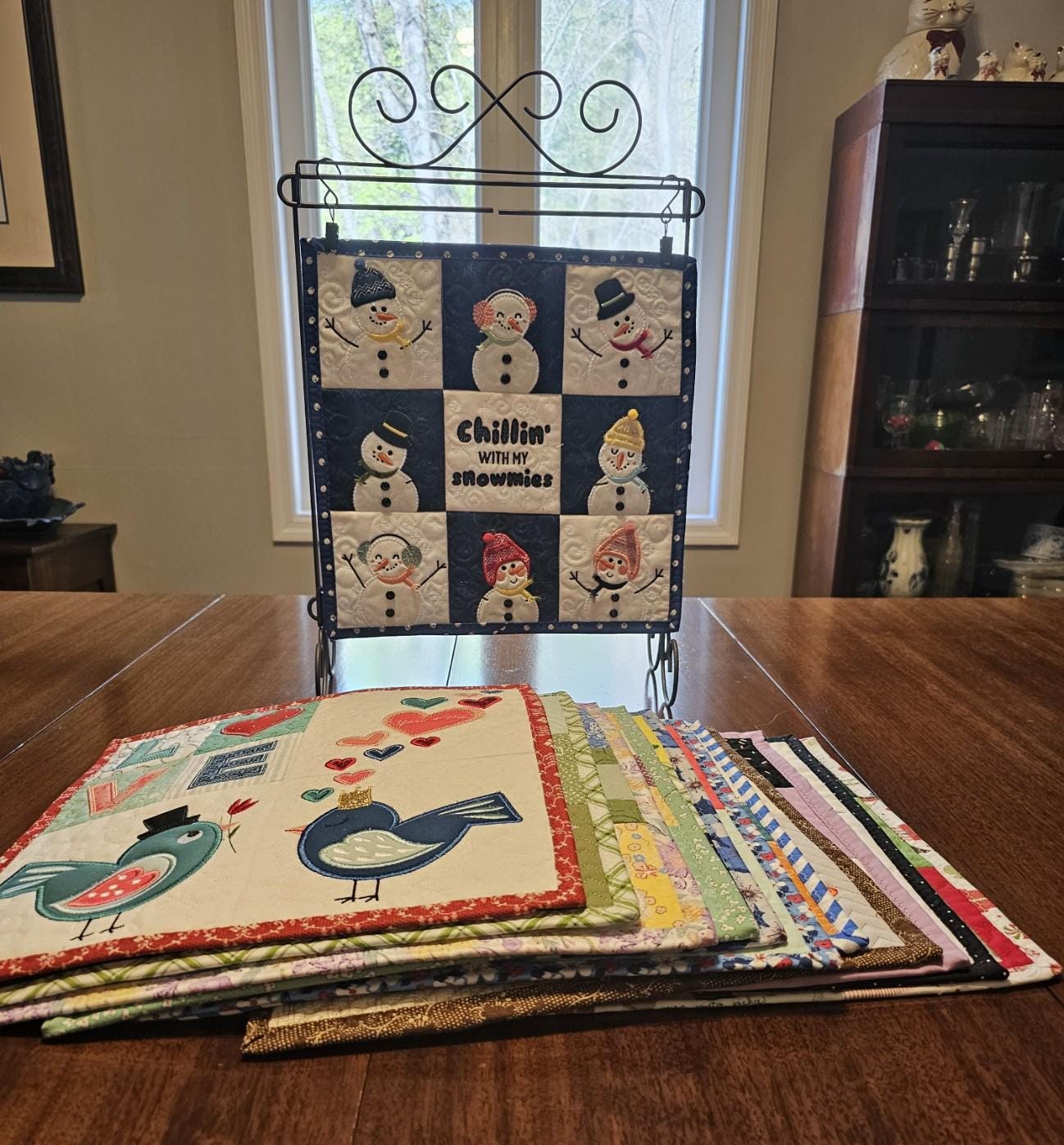 Handmade Seasonal Quilted Wall Hanging: Kimberbell Mini Quilt Decor