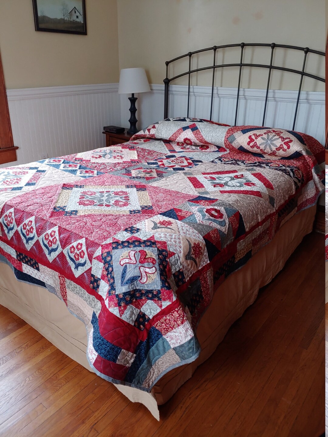 Floral Appliqued Queensize Bed Quilt, Flower Throw Blanket, Luxury Bed